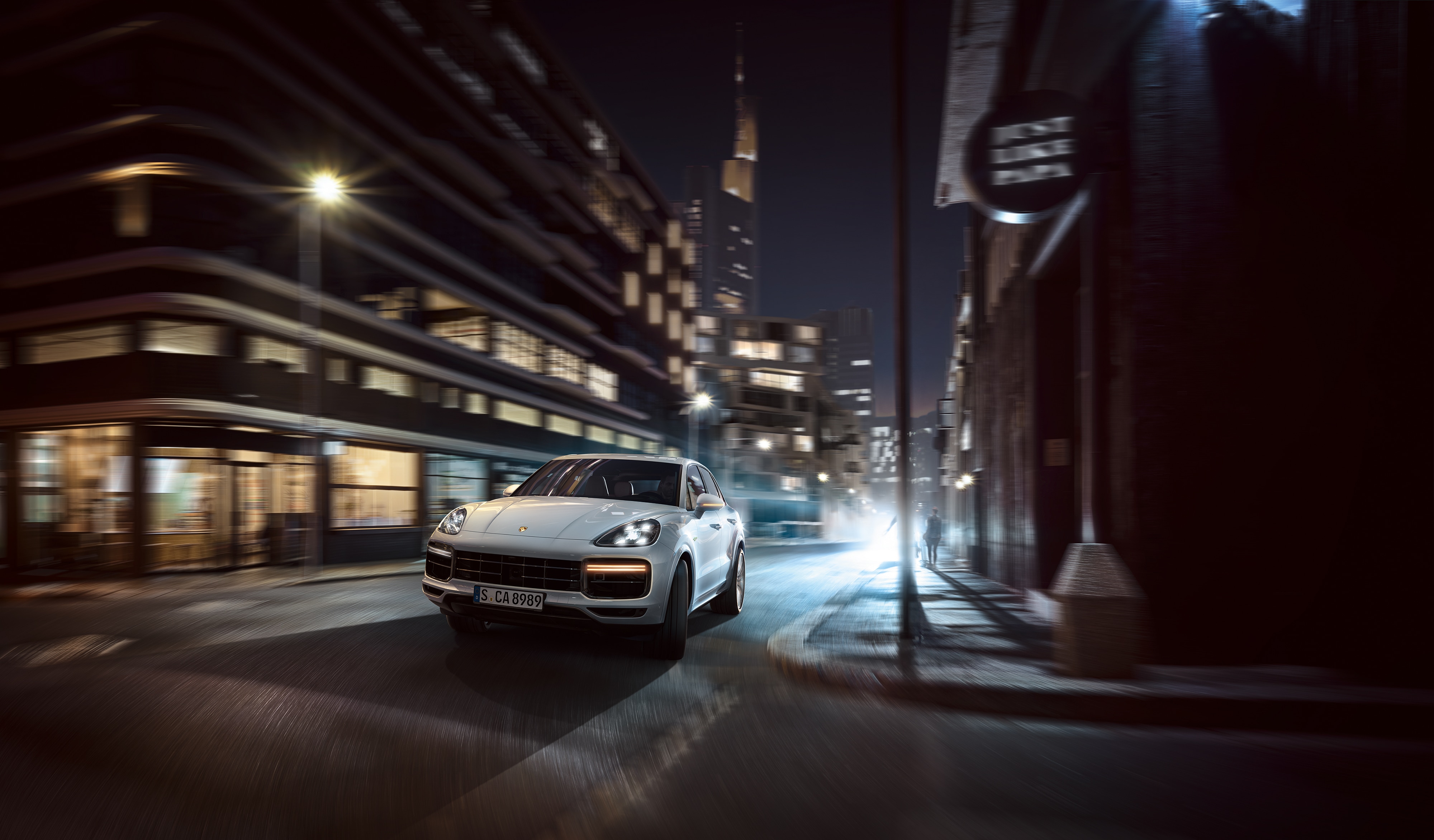 2026-Porsche-Cayenne-TurboSEHybrid-SUV-L02.jpg